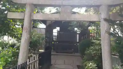 白山神社の鳥居