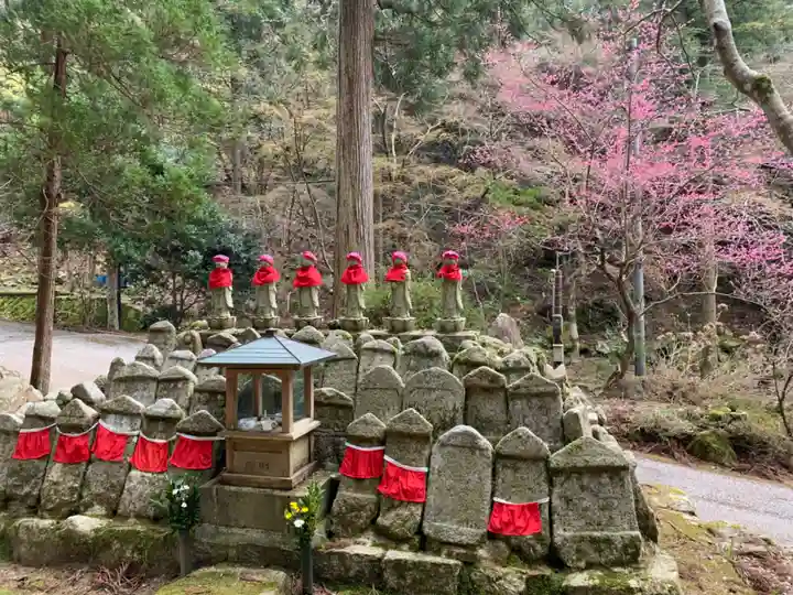 三方石観世音(福井県)