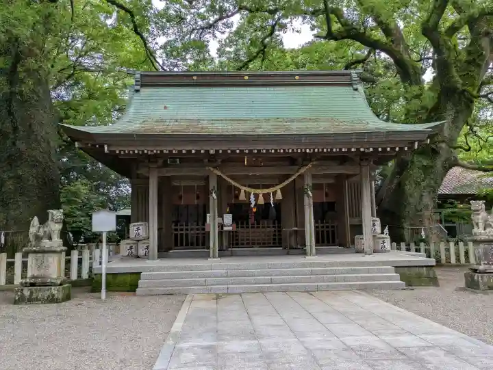 春日神社の{uncategorized: "未分類", other: "その他", undefined: "問題あり", building: "その他建物", grave: "お墓", sacred_gate: "鳥居", guardian: "狛犬", statue: "像", buddha: "仏像", history: "歴史", nature: "自然", garden: "庭園", animal: "動物", pagoda: "塔", temizu: "手水舎", mountain_gate: "山門・神門", sanctuary: "本殿・本堂", subordinate: "末社・摂社", art: "芸術", scenery: "景色", jizo: "地蔵", ema: "絵馬", goshuin: "御朱印", omikuji: "おみくじ", items: "授与品その他", amulet: "お守り", goshuincho: "御朱印帳", eats: "食事", festival: "お祭り", votive_dance: "神楽", shichigosan: "七五三参", wedding: "結婚式", experience: "体験その他", initially: "初詣", around: "周辺", anti_infection: "感染症対策"}