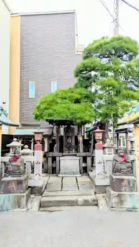 猫実庚申塔のその他建物