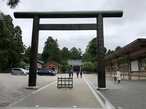 射水神社の鳥居