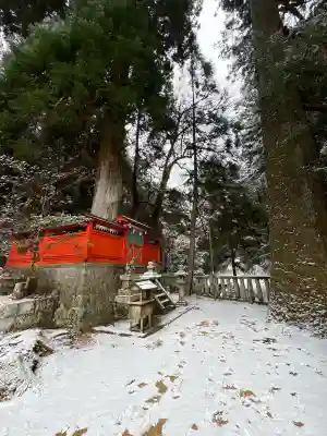 天一神社の{uncategorized: "未分類", other: "その他", undefined: "問題あり", building: "その他建物", grave: "お墓", sacred_gate: "鳥居", guardian: "狛犬", statue: "像", buddha: "仏像", history: "歴史", nature: "自然", garden: "庭園", animal: "動物", pagoda: "塔", temizu: "手水舎", mountain_gate: "山門・神門", sanctuary: "本殿・本堂", subordinate: "末社・摂社", art: "芸術", scenery: "景色", jizo: "地蔵", ema: "絵馬", goshuin: "御朱印", omikuji: "おみくじ", items: "授与品その他", amulet: "お守り", goshuincho: "御朱印帳", eats: "食事", festival: "お祭り", votive_dance: "神楽", shichigosan: "七五三参", wedding: "結婚式", experience: "体験その他", initially: "初詣", around: "周辺", anti_infection: "感染症対策"}