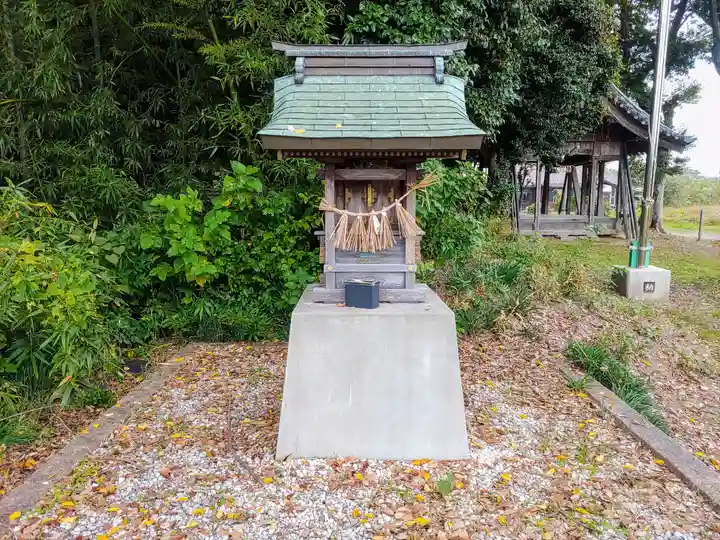 白山社(丹陽町九日市場)の末社・摂社