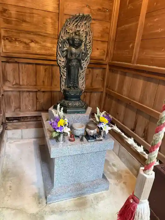 圓福寺の{uncategorized: "未分類", other: "その他", undefined: "問題あり", building: "その他建物", grave: "お墓", sacred_gate: "鳥居", guardian: "狛犬", statue: "像", buddha: "仏像", history: "歴史", nature: "自然", garden: "庭園", animal: "動物", pagoda: "塔", temizu: "手水舎", mountain_gate: "山門・神門", sanctuary: "本殿・本堂", subordinate: "末社・摂社", art: "芸術", scenery: "景色", jizo: "地蔵", ema: "絵馬", goshuin: "御朱印", omikuji: "おみくじ", items: "授与品その他", amulet: "お守り", goshuincho: "御朱印帳", eats: "食事", festival: "お祭り", votive_dance: "神楽", shichigosan: "七五三参", wedding: "結婚式", experience: "体験その他", initially: "初詣", around: "周辺", anti_infection: "感染症対策"}