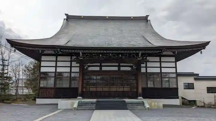 明憲寺の本殿・本堂