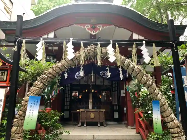 三崎稲荷神社の本殿・本堂