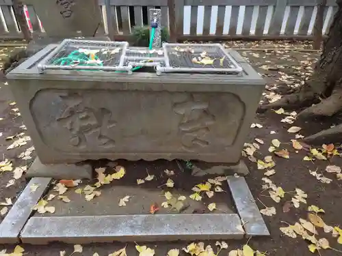 諏訪神社の手水舎