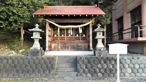 片岡神明宮の末社・摂社