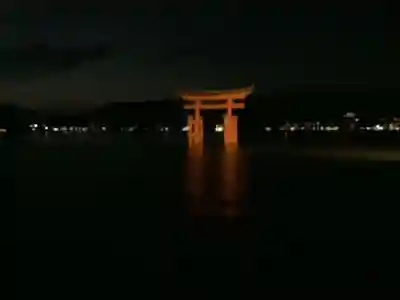 厳島神社(広島県)