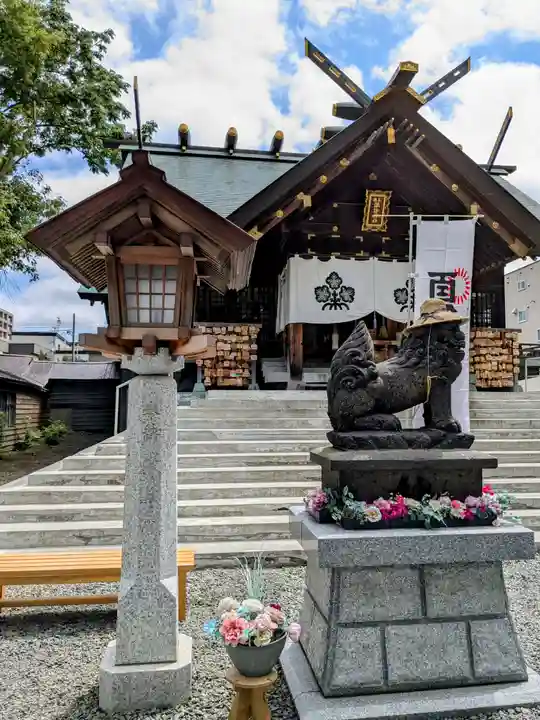 札幌諏訪神社の本殿・本堂