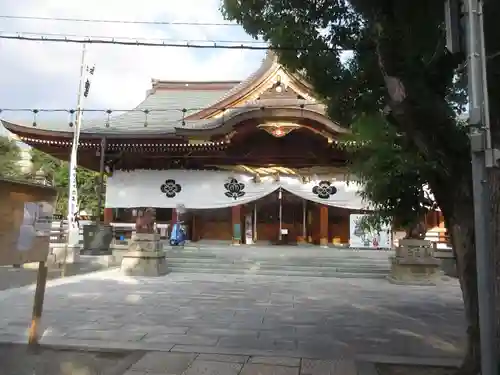 岸城神社の本殿