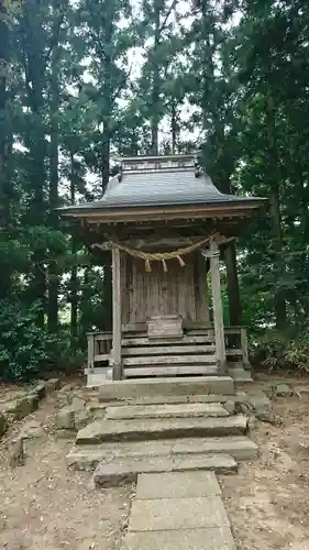 伊勢岡神明社の末社・摂社