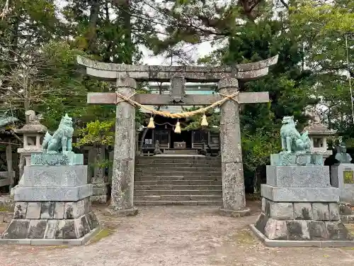 猛島神社の鳥居