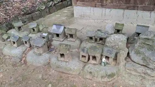 白山神社の末社・摂社