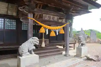 長屋神社の本殿・本堂