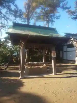 片瀬諏訪神社の手水舎