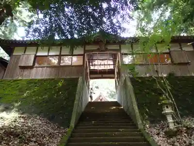 村檜神社の山門・神門