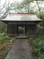 黒鳥観音の山門