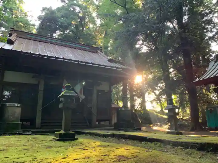 熊野神社の本殿・本堂