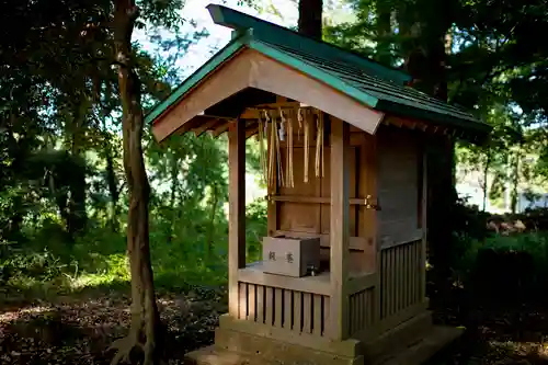 小林鳥見神社の末社