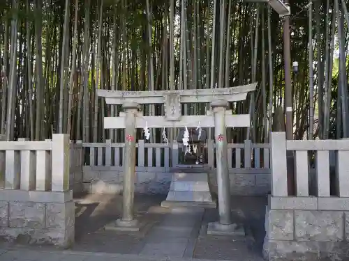 不知森神社の鳥居