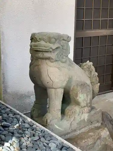 熊野神社の狛犬