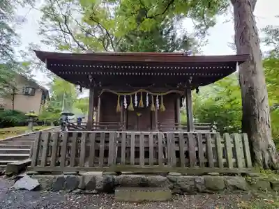 諏訪大社上社前宮の末社・摂社