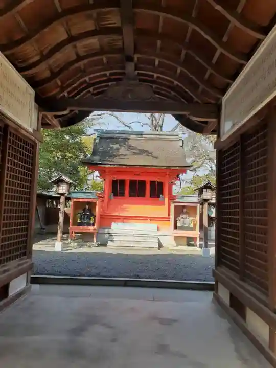 丹南天満宮の{uncategorized: "未分類", other: "その他", undefined: "問題あり", building: "その他建物", grave: "お墓", sacred_gate: "鳥居", guardian: "狛犬", statue: "像", buddha: "仏像", history: "歴史", nature: "自然", garden: "庭園", animal: "動物", pagoda: "塔", temizu: "手水舎", mountain_gate: "山門・神門", sanctuary: "本殿・本堂", subordinate: "末社・摂社", art: "芸術", scenery: "景色", jizo: "地蔵", ema: "絵馬", goshuin: "御朱印", omikuji: "おみくじ", items: "授与品その他", amulet: "お守り", goshuincho: "御朱印帳", eats: "食事", festival: "お祭り", votive_dance: "神楽", shichigosan: "七五三参", wedding: "結婚式", experience: "体験その他", initially: "初詣", around: "周辺", anti_infection: "感染症対策"}