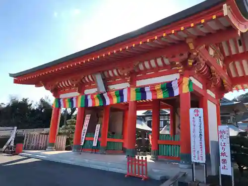 満願寺の山門