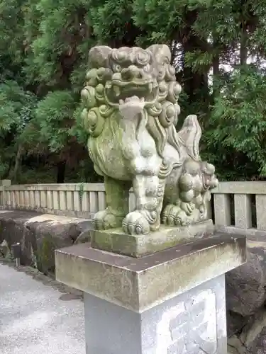 針名神社の狛犬