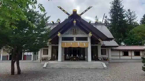 音更神社の本殿