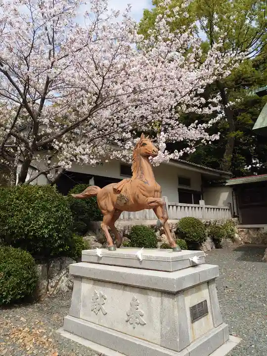 大岩神明宮の狛犬
