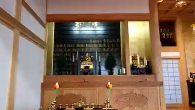 真隆寺の本殿・本堂