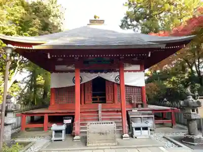 高尾山薬王院の本殿・本堂