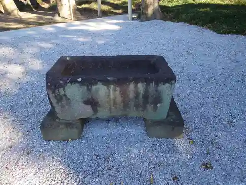 諏訪神社の手水