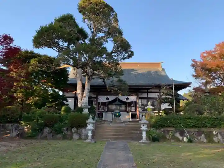 宝性寺の本殿・本堂