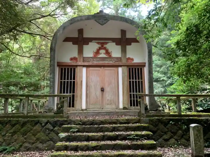 鰐淵寺の末社・摂社