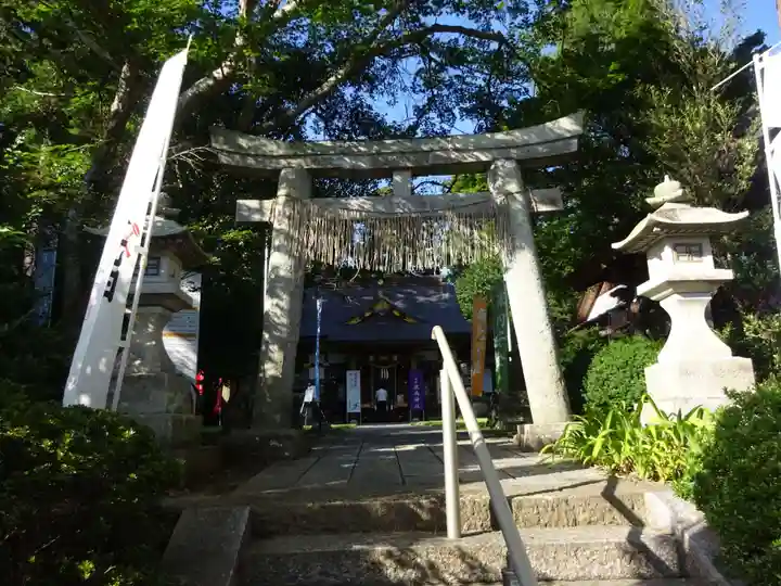 鏡石鹿嶋神社 *安産・開運・勝利の神さま*の鳥居