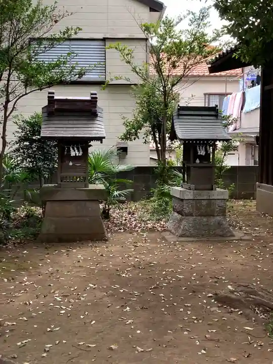 大泉氷川神社の末社・摂社