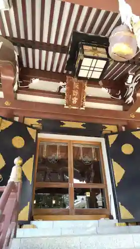 諏訪神社の本殿・本堂