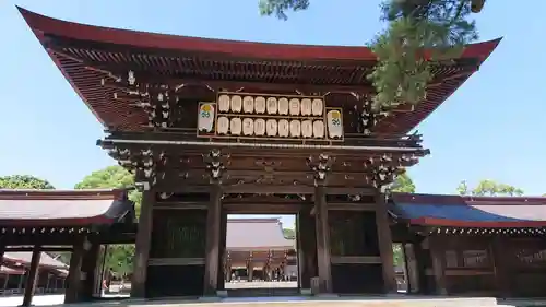 明治神宮の山門・神門