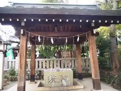 新宿下落合氷川神社の手水舎