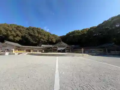 福岡縣護國神社の{uncategorized: "未分類", other: "その他", undefined: "問題あり", building: "その他建物", grave: "お墓", sacred_gate: "鳥居", guardian: "狛犬", statue: "像", buddha: "仏像", history: "歴史", nature: "自然", garden: "庭園", animal: "動物", pagoda: "塔", temizu: "手水舎", mountain_gate: "山門・神門", sanctuary: "本殿・本堂", subordinate: "末社・摂社", art: "芸術", scenery: "景色", jizo: "地蔵", ema: "絵馬", goshuin: "御朱印", omikuji: "おみくじ", items: "授与品その他", amulet: "お守り", goshuincho: "御朱印帳", eats: "食事", festival: "お祭り", votive_dance: "神楽", shichigosan: "七五三参", wedding: "結婚式", experience: "体験その他", initially: "初詣", around: "周辺", anti_infection: "感染症対策"}