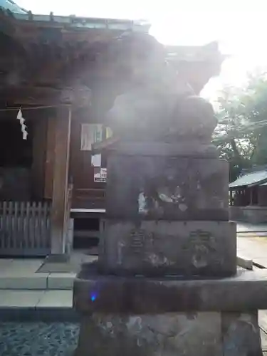 諏訪神社の狛犬