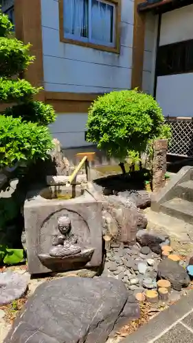 圓鏡寺の{uncategorized: "未分類", other: "その他", undefined: "問題あり", building: "その他建物", grave: "お墓", sacred_gate: "鳥居", guardian: "狛犬", statue: "像", buddha: "仏像", history: "歴史", nature: "自然", garden: "庭園", animal: "動物", pagoda: "塔", temizu: "手水舎", mountain_gate: "山門・神門", sanctuary: "本殿・本堂", subordinate: "末社・摂社", art: "芸術", scenery: "景色", jizo: "地蔵", ema: "絵馬", goshuin: "御朱印", omikuji: "おみくじ", items: "授与品その他", amulet: "お守り", goshuincho: "御朱印帳", eats: "食事", festival: "お祭り", votive_dance: "神楽", shichigosan: "七五三参", wedding: "結婚式", experience: "体験その他", initially: "初詣", around: "周辺", anti_infection: "感染症対策"}