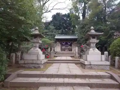 根津神社の末社・摂社