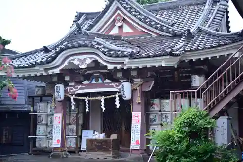 若宮八幡宮 の本殿・本堂