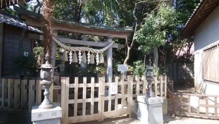 浅間神社の末社・摂社