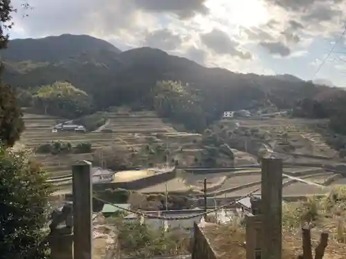 籠御前社の周辺