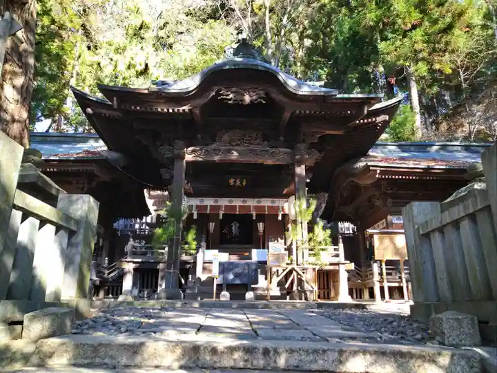 手長神社の本殿・本堂